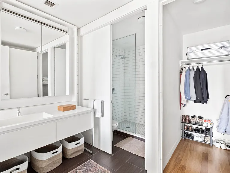 15 William St #10C — Photo 7