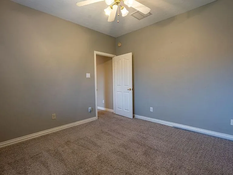 12502 Boxwood Way Ln — Photo 23