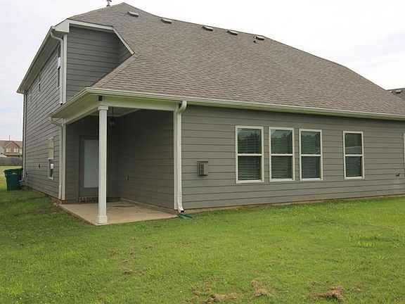4th image of 1414 Maxwell Cir