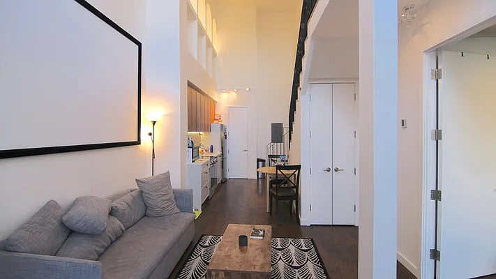 Rented by Nooklyn NYC LLC | media 45