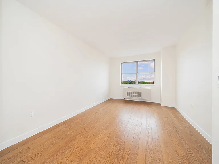 75-25 153rd St #1103 — Photo 7