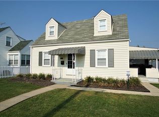 1809 Freeport Rd, Natrona Heights, PA 15065