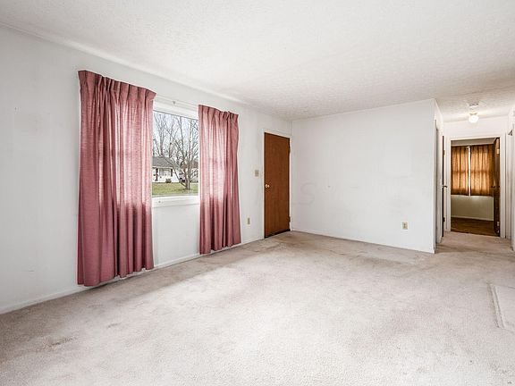 4th image of 4520 San Jose Ln