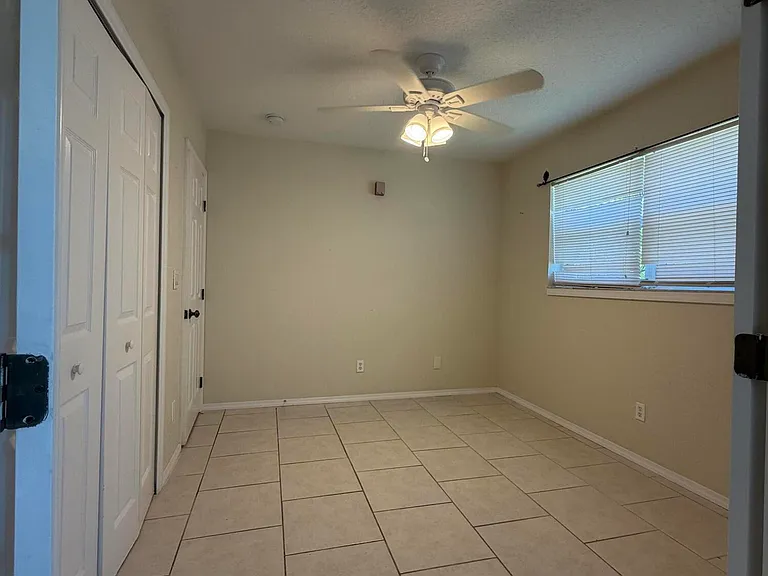 220 Columbia Dr #31 — Photo 6