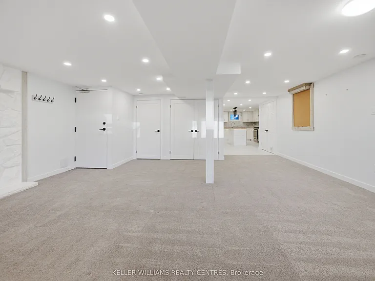 25 Townsend Ave #B — Photo 10