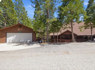24255 Black Oak Ct, Mi Wuk Village, CA 95346