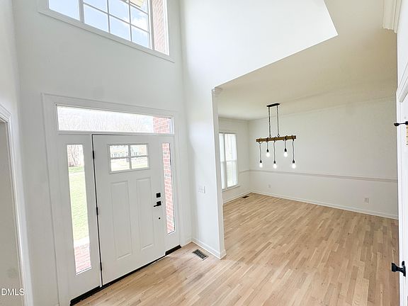 4th image of 120 Denada Path