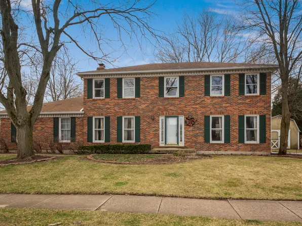 1220 Springdale Cir, Naperville, IL 60564