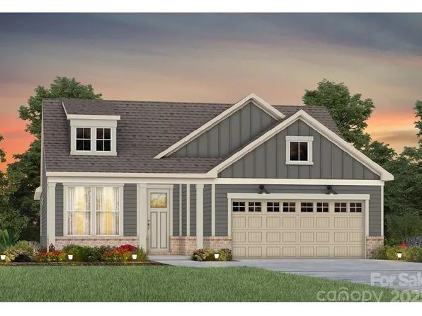 1022 Paddlers Way #136, Belmont, NC 28012