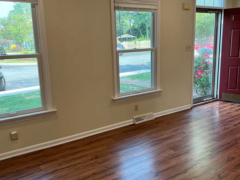 1520 Tussey Ct #1520 — Photo 6