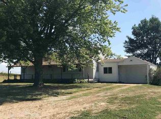 2551 South Ave, Clutier, IA 52217