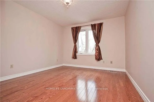 26 Ritter Cres — Photo 12