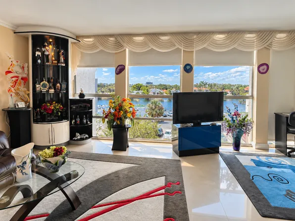 701 Three Islands Blvd, Hallandale Beach, FL