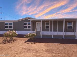 902 S Warner Dr, Apache Junction, AZ 85120