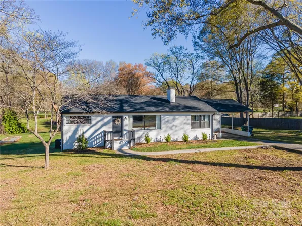 162 Mellwood Dr, Charlotte, NC 28214