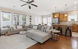 2nd image of 50 Starshine Cir
