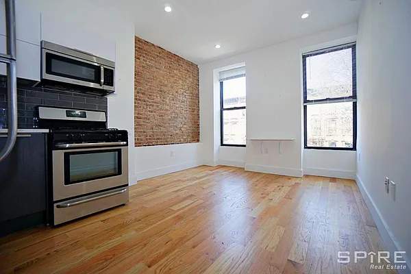 Rented by Spire Group | media 7