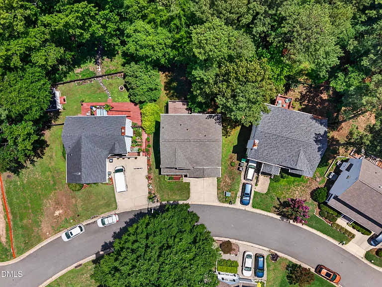 3013 Englefield Dr — Photo 34