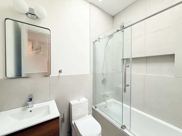 2097 Fulton St #1 — Photo 5