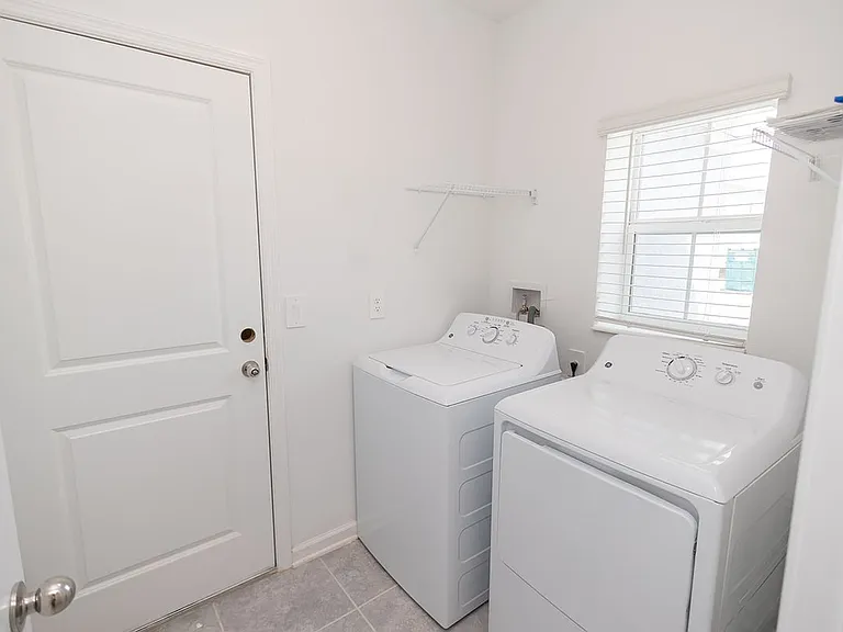 2165 Aquifer Ln — Photo 14