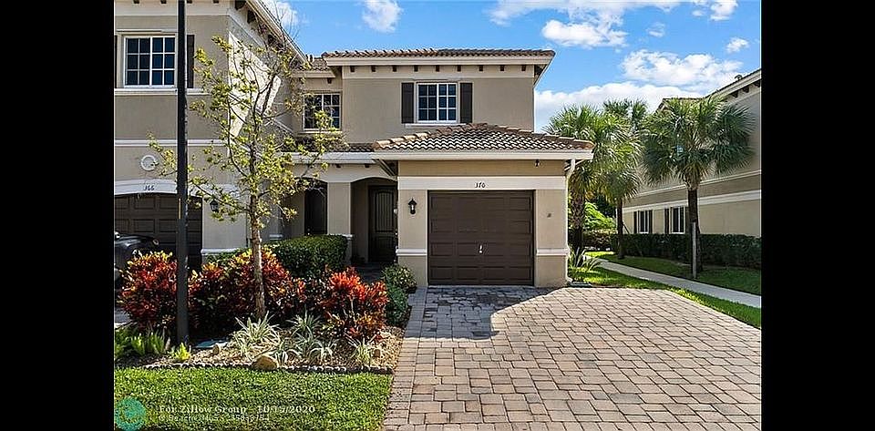 1st image of 370 SE 1st Way