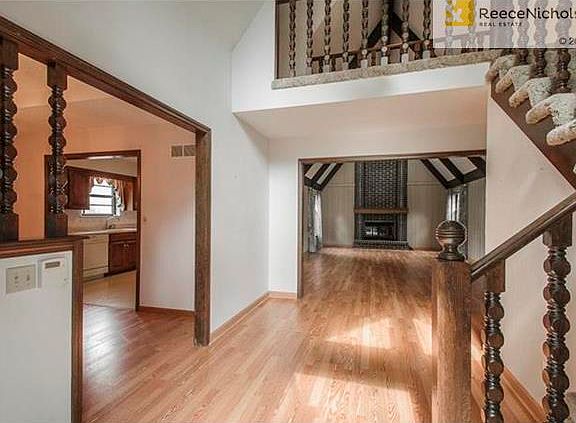 5th image of 4406 S Meadow Ln