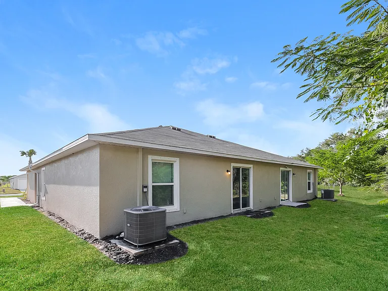 9010 Aegean Cir — Photo 17