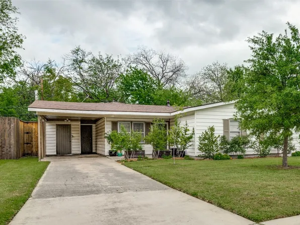 5824 Carb Dr, Westworth Village, TX 76114