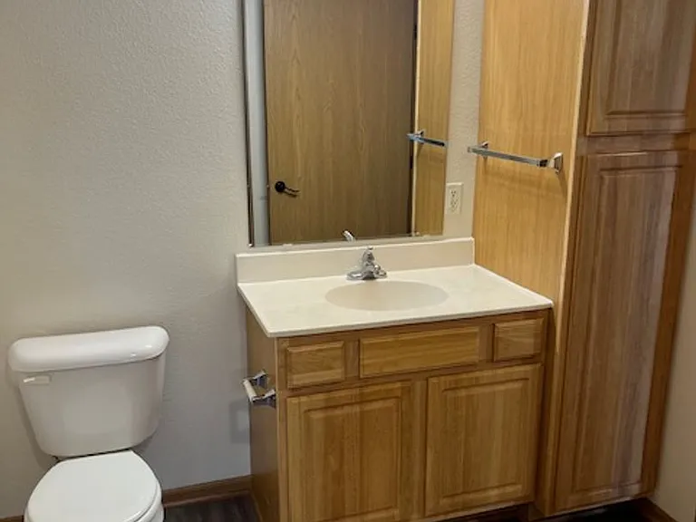 Pheasant Run Apartments — Photo 22