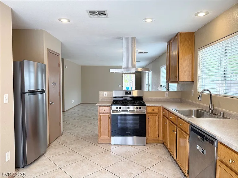 11260 Sandrone Ave — Photo 1