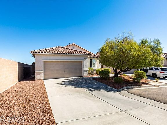 2nd image of 11152 River Hills Ln