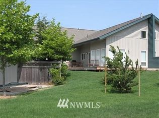 127 Lopez Rd APT 3, Lopez Island, WA 98261