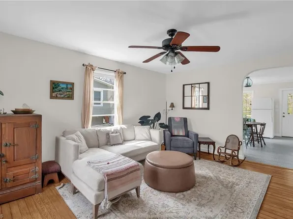 319 Avery Ave, High Point, NC 27265