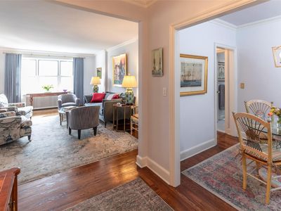 2 Midland Gardens #2A, Bronxville, NY, 10708