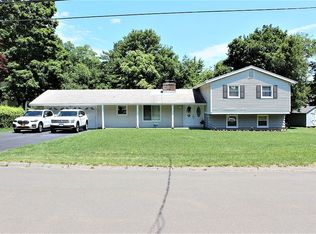 4 Rebel Ln, Norwalk, CT 06850
