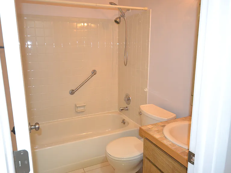 2001 Dover Ct — Photo 19