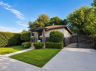 220 W Kendall St, Corona, CA 92882