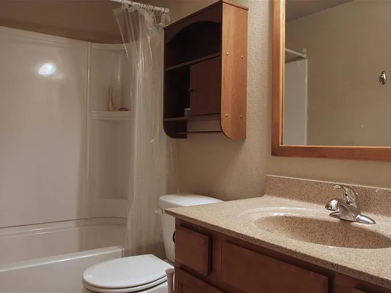 124 Grandview Ct #124 — Photo 8
