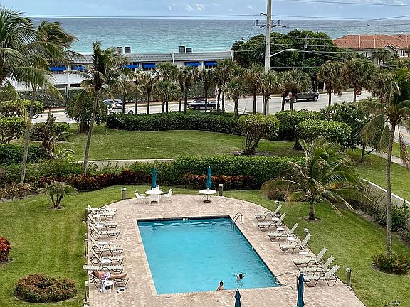 4th image of 1045 Ocean Dr APT 502