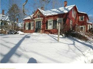 34 Knox St, Thomaston, ME 04861