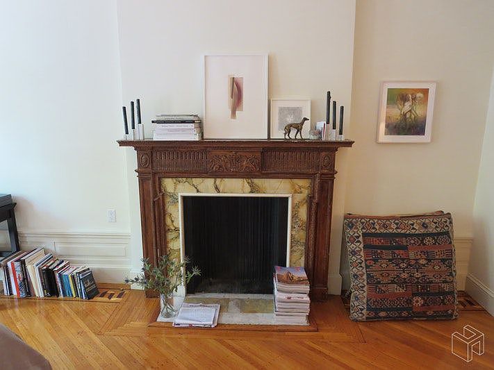 1st image of 20 Montgomery Pl APT 2F