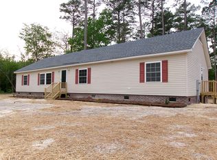 306 Camp Leach Rd, Washington, NC 27889