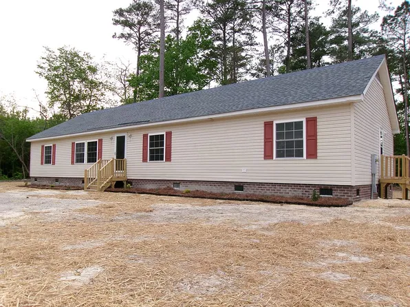 306 Camp Leach Rd, Washington, NC 27889