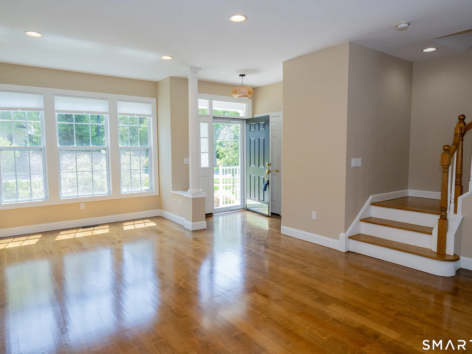 3 bed, 3.5 bath, 2350 sqft, $4,500 — Photo 4