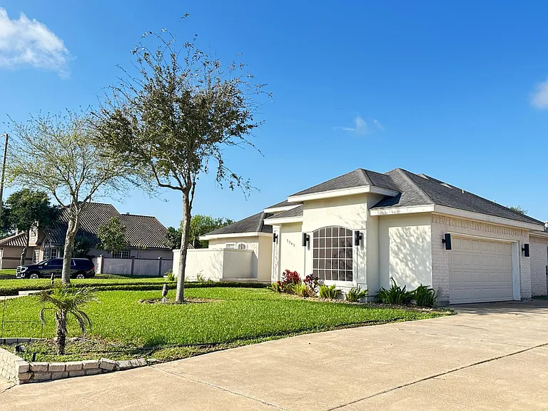 5343 Rustic Manor Dr — Photo 18