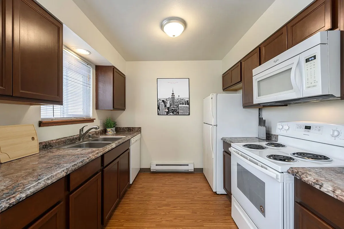 Building Photo - Island View Apartments