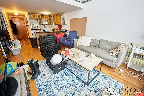 Rented by Genik Group Corp | media 2