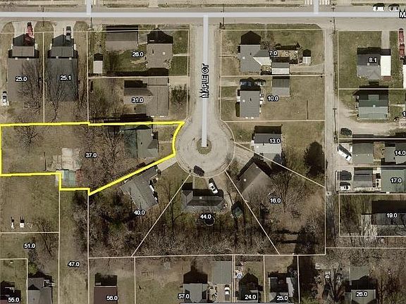 5th image of 3 Maple Ct