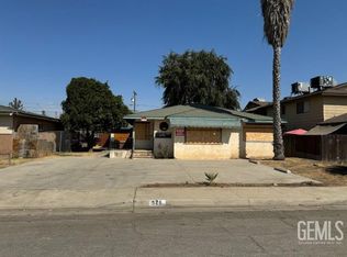 526 Olive St, Bakersfield, CA 93304