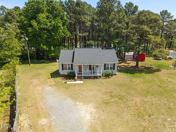 4th image of 1495 Mabry Rd
